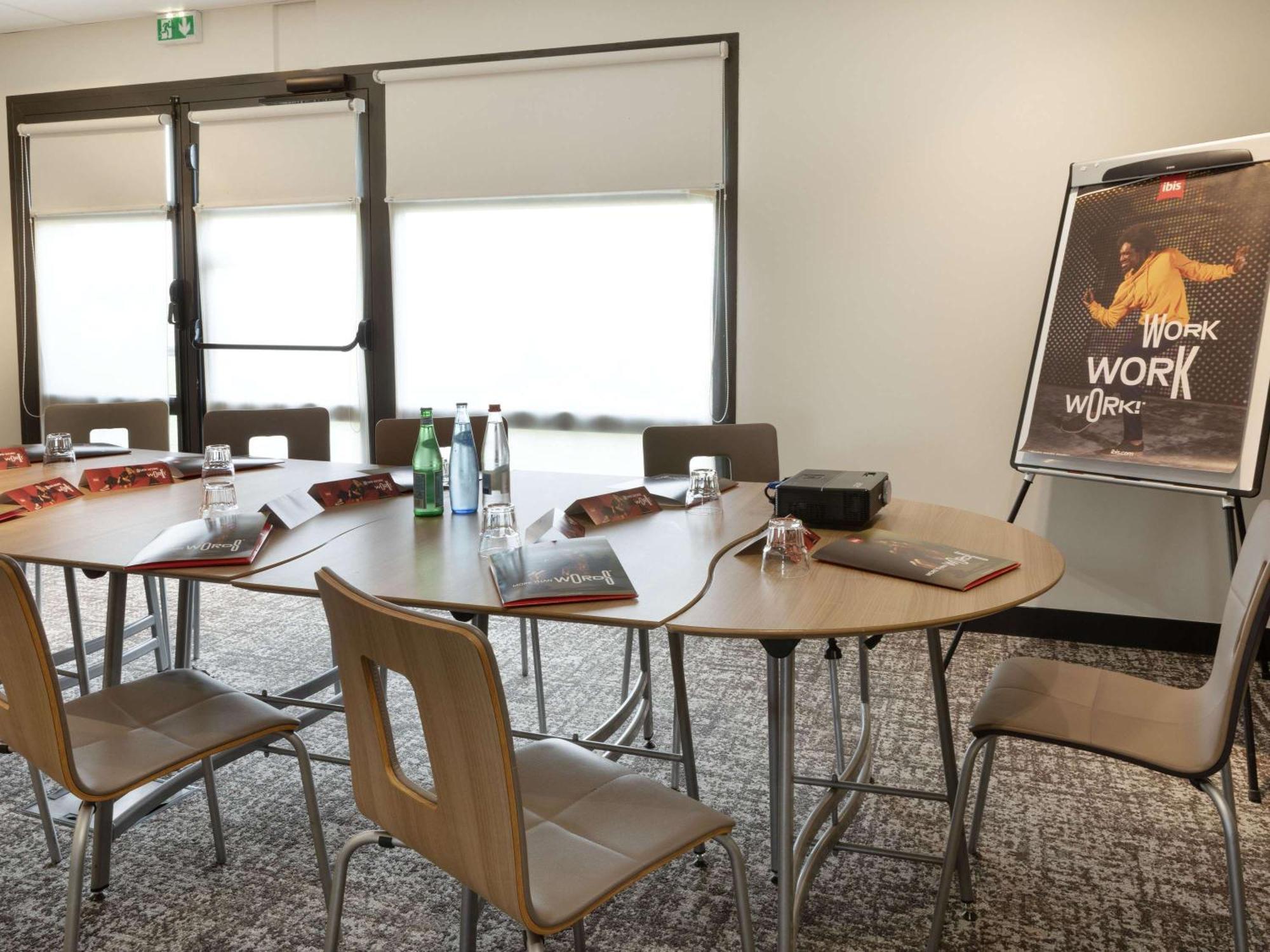 Ibis Douai Dechy Hotel Ngoại thất bức ảnh